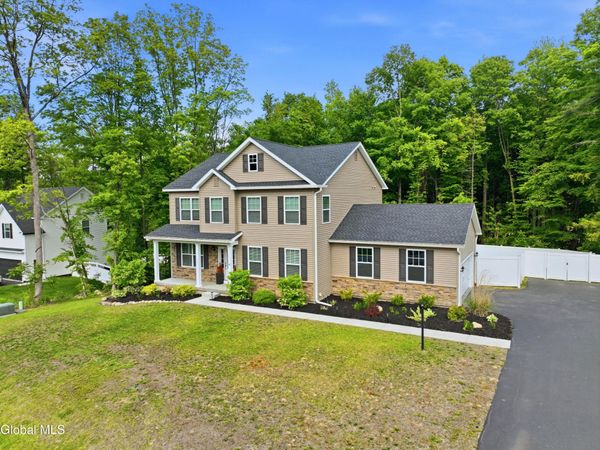 29 Stone Ridge Road, Wilton, NY 12831