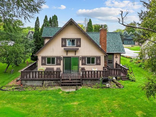 N8629 SHADY DRIVE, Fond Du Lac, WI 54937
