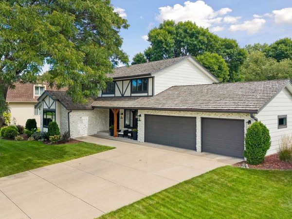 7505 Hyde Park Drive, Edina, MN 55439