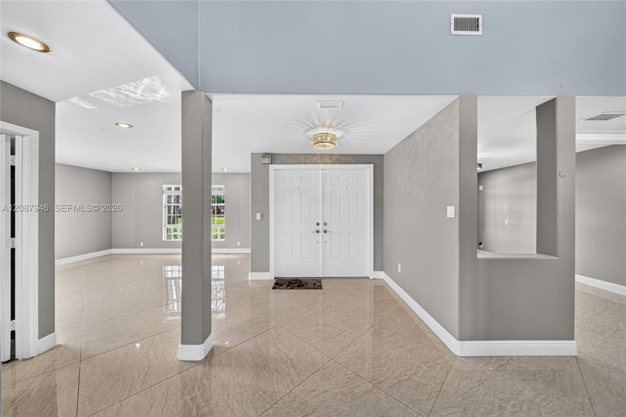 20141 NW 10th St, Pembroke Pines, FL 33029 Photo