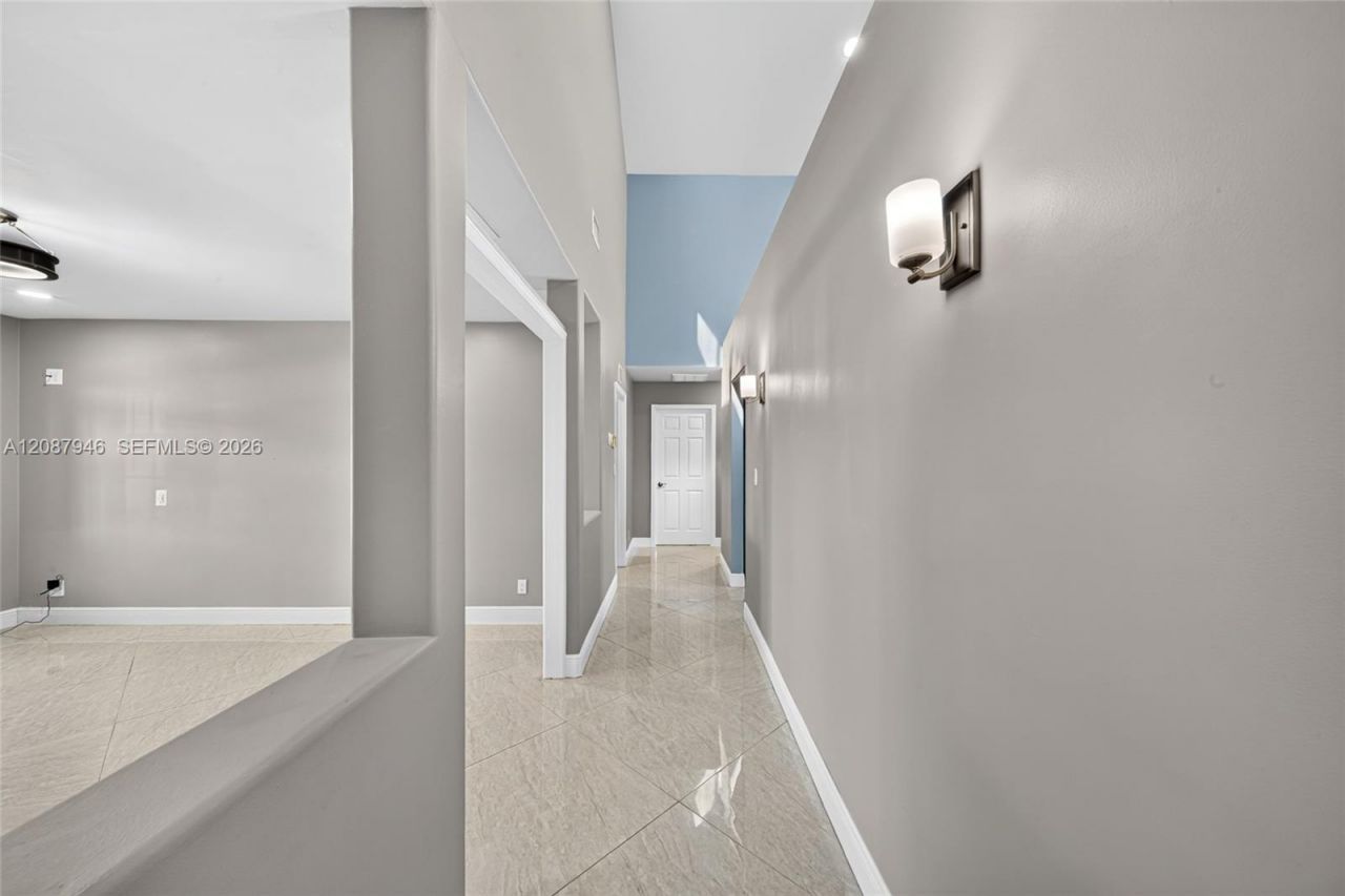 20141 NW 10th St, Pembroke Pines, FL 33029 Photo
