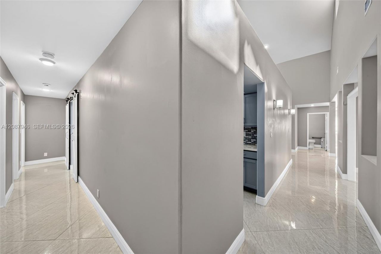 20141 NW 10th St, Pembroke Pines, FL 33029 Photo