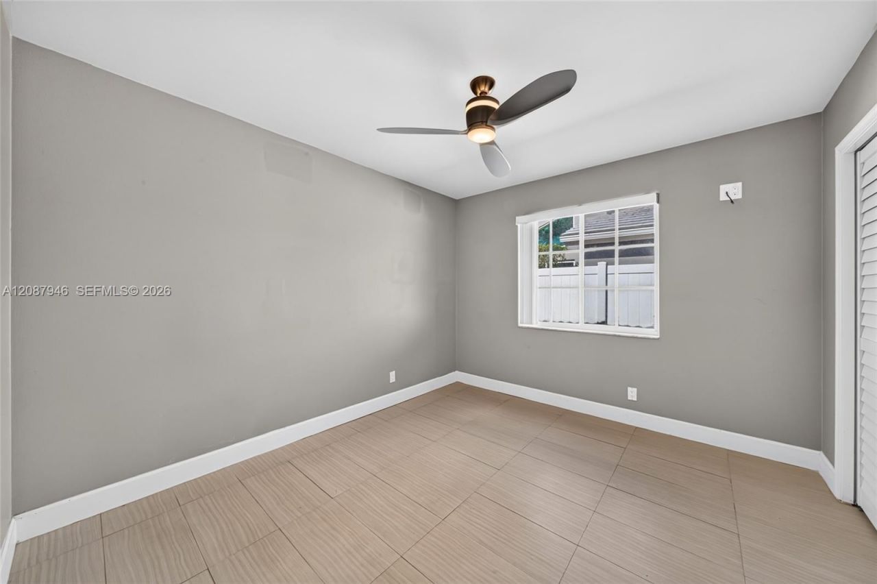 20141 NW 10th St, Pembroke Pines, FL 33029 Photo