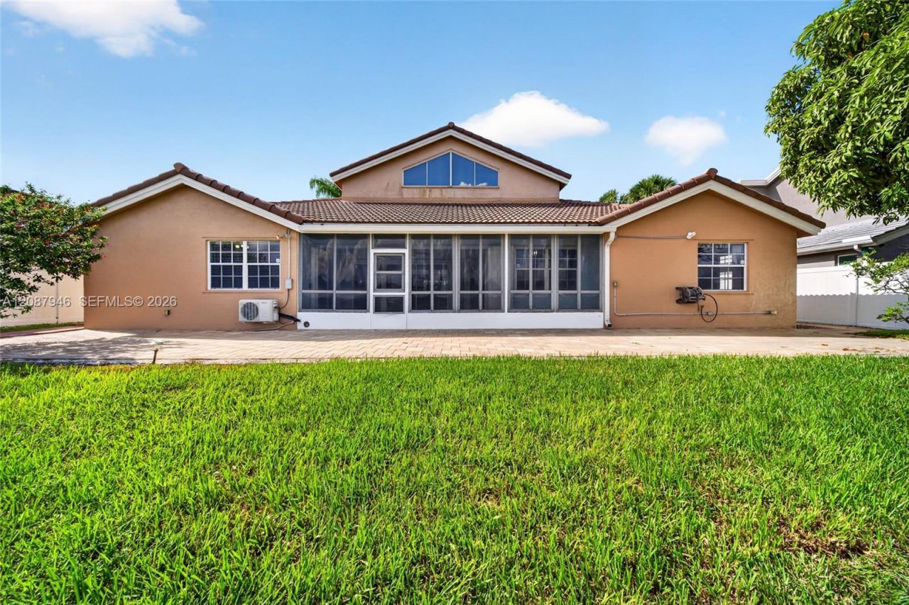20141 NW 10th St, Pembroke Pines, FL 33029 Photo