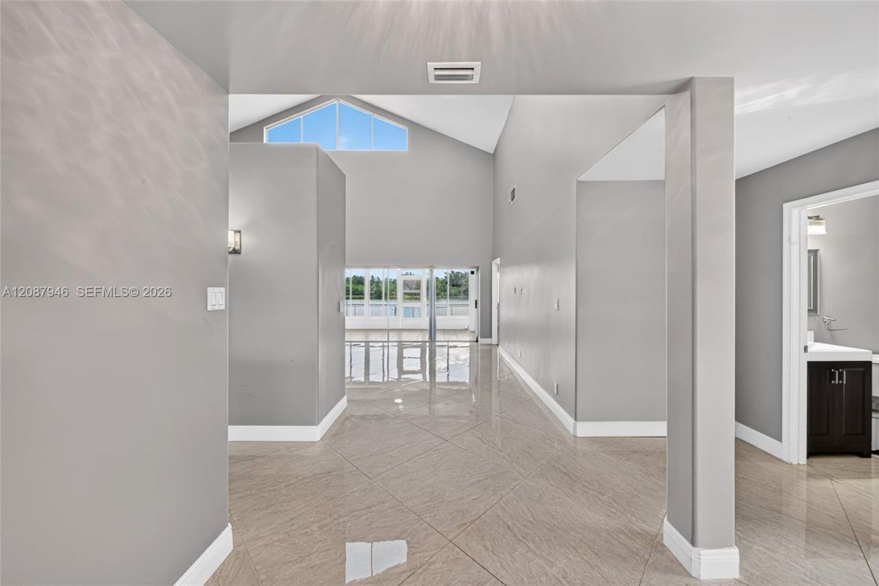 20141 NW 10th St, Pembroke Pines, FL 33029 Photo
