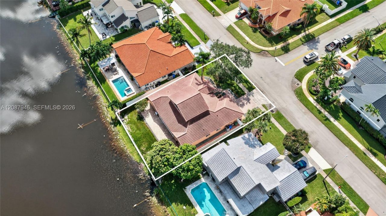 20141 NW 10th St, Pembroke Pines, FL 33029 Photo