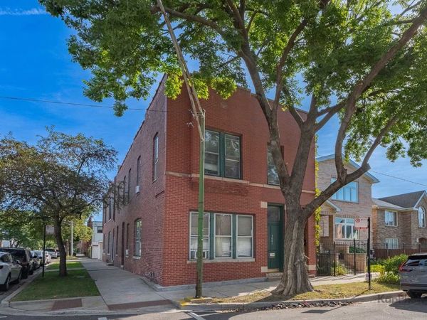 3001 S Haynes Court , Chicago, IL 60608