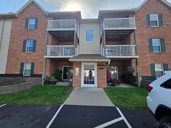 10300 West Road, Unit 9, Harrison, OH 45030