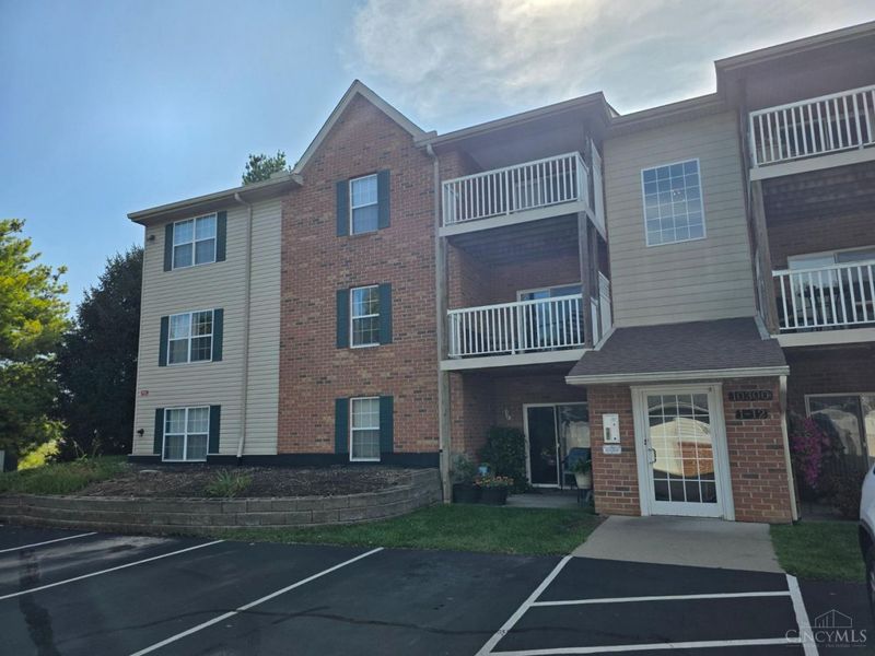 10300 West Road, Unit 9, Harrison, OH 45030 Photo 2