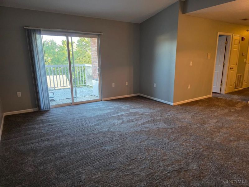 10300 West Road, Unit 9, Harrison, OH 45030 Photo 5