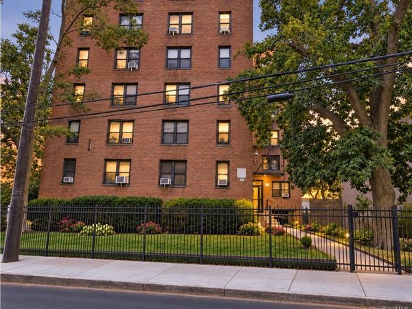2287 Mott Avenue , Unit 6D, Far Rockaway, NY 11691