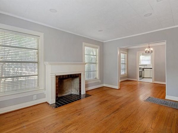 4219 Aero Drive, Dallas, TX 75209
