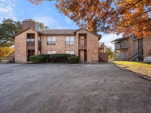 406 E Denton Drive , Unit 36, Euless, TX 76039