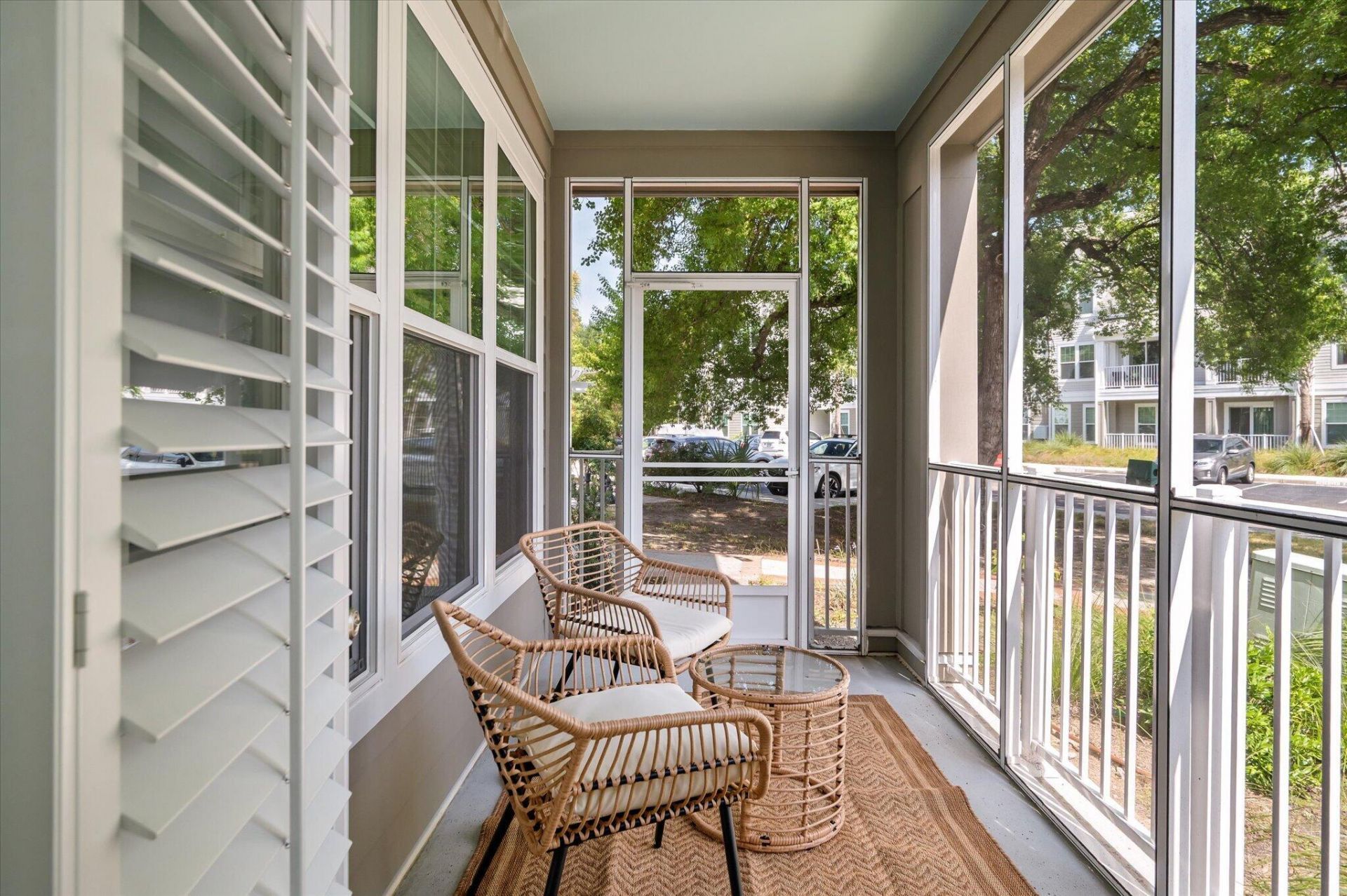 130 River Landing Drive Photo 10