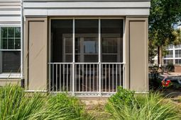 130 River Landing Drive photo 4