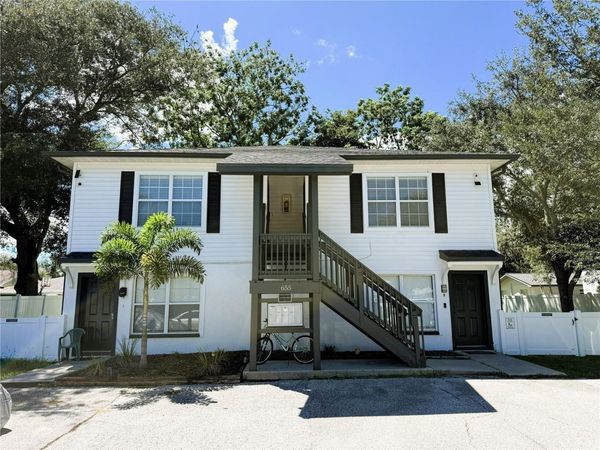 655 3RD AVENUE N, Unit D, SAFETY HARBOR, FL 34695