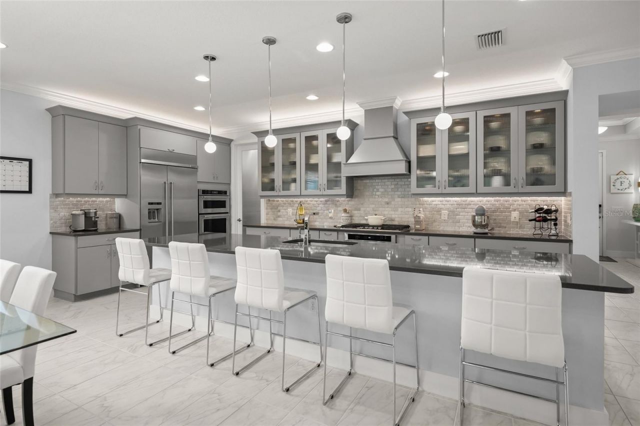 5557 Long Shore Loop, Sarasota, FL 34238 Photo