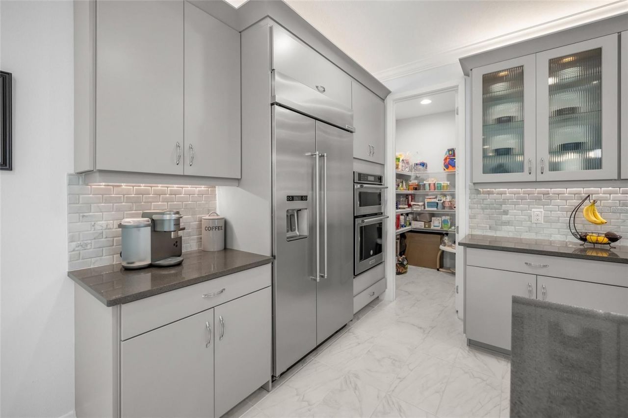 5557 Long Shore Loop, Sarasota, FL 34238 Photo