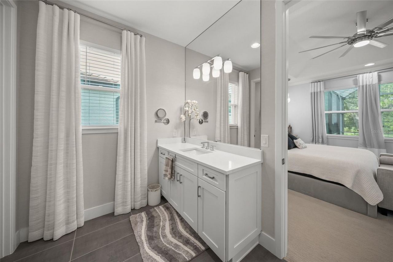5557 Long Shore Loop, Sarasota, FL 34238 Photo