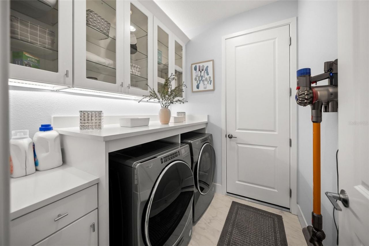 5557 Long Shore Loop, Sarasota, FL 34238 Photo