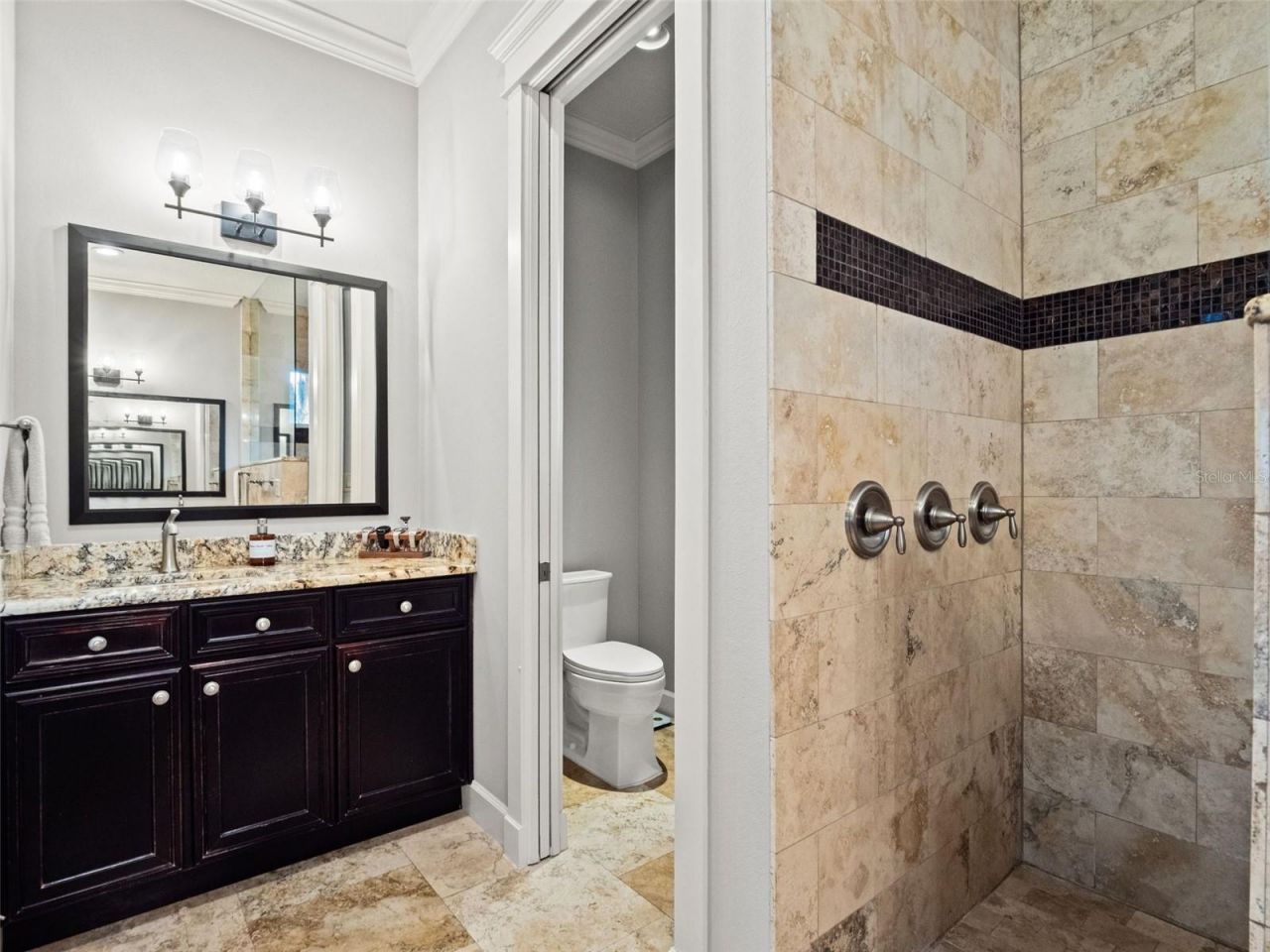 12442 Lakeshore Drive, Clermont, FL 34711 Photo
