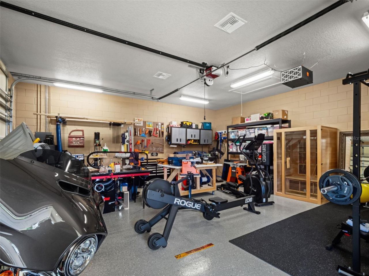 12442 Lakeshore Drive, Clermont, FL 34711 Photo