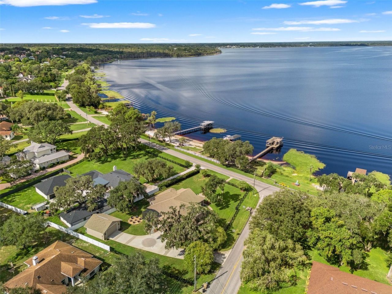 12442 Lakeshore Drive, Clermont, FL 34711 Photo