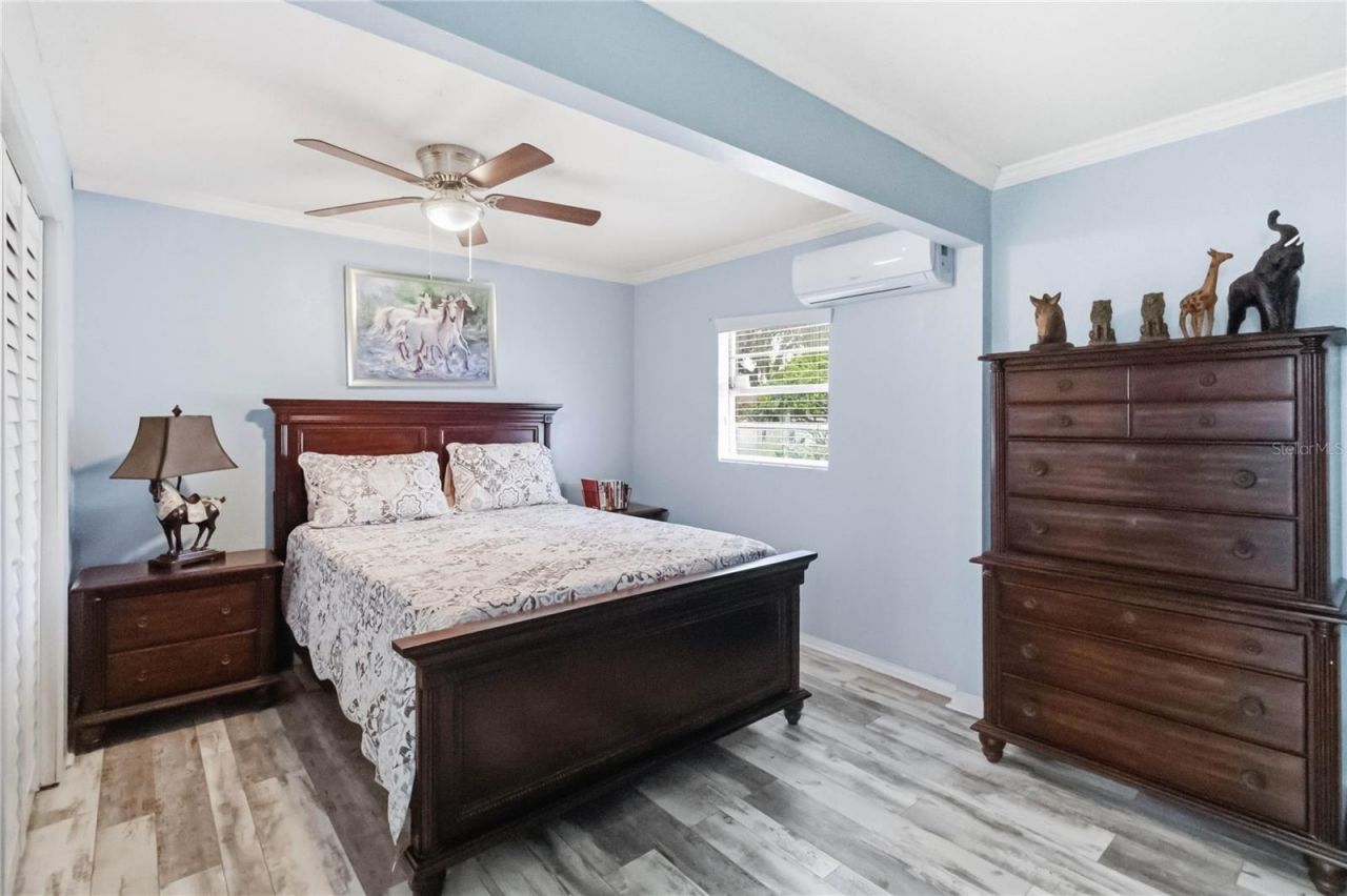 240 1st Street, Davenport, FL 33837 Photo
