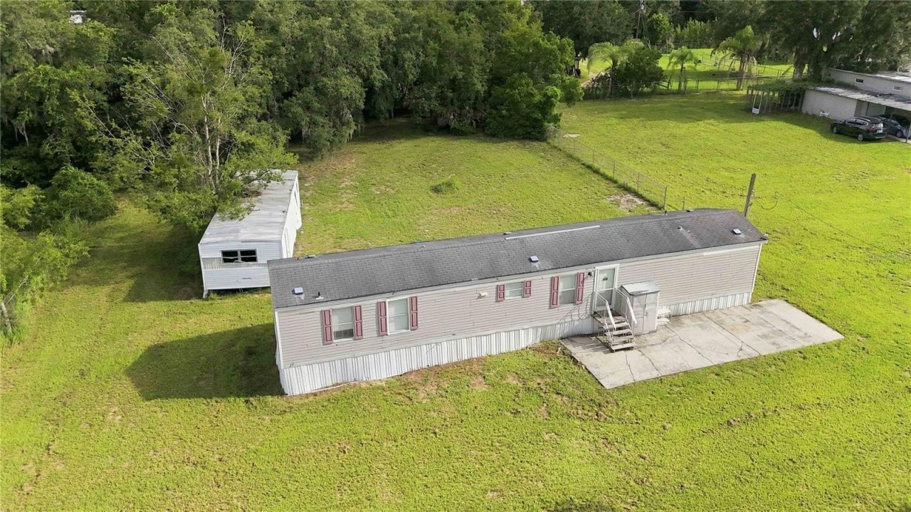 240 1st Street, Davenport, FL 33837 Photo
