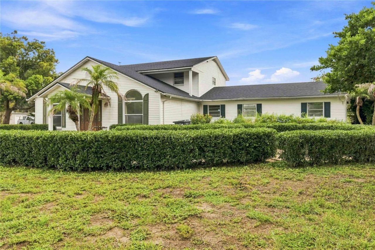 240 1st Street, Davenport, FL 33837 Photo