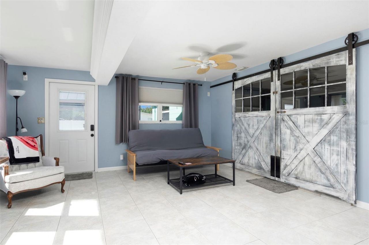 397 36th Street Se, Largo, FL 33771 Photo