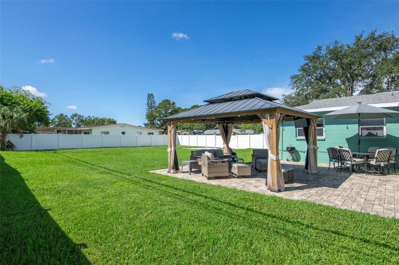 397 36th Street Se, Largo, FL 33771 Photo