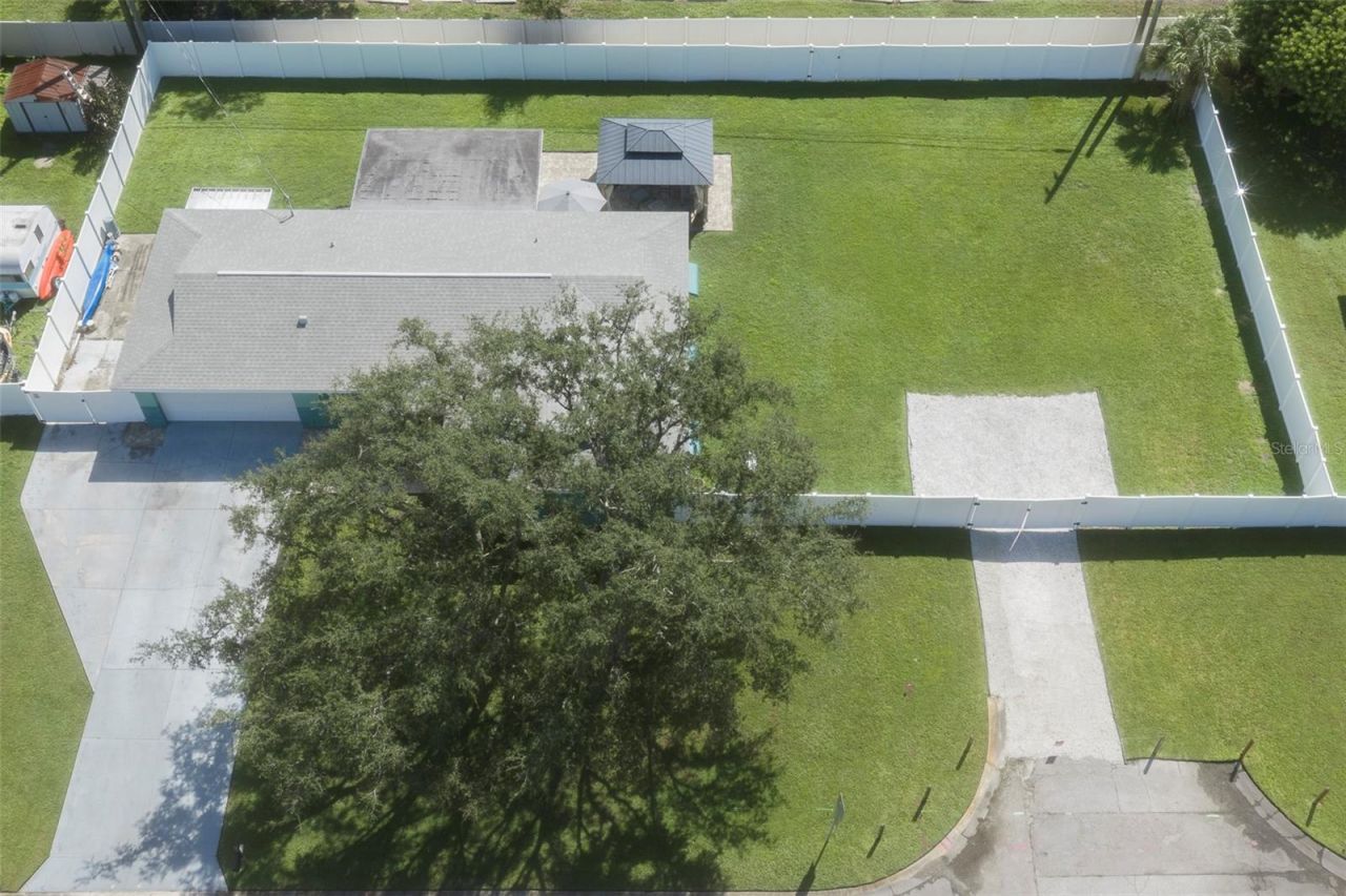 397 36th Street Se, Largo, FL 33771 Photo