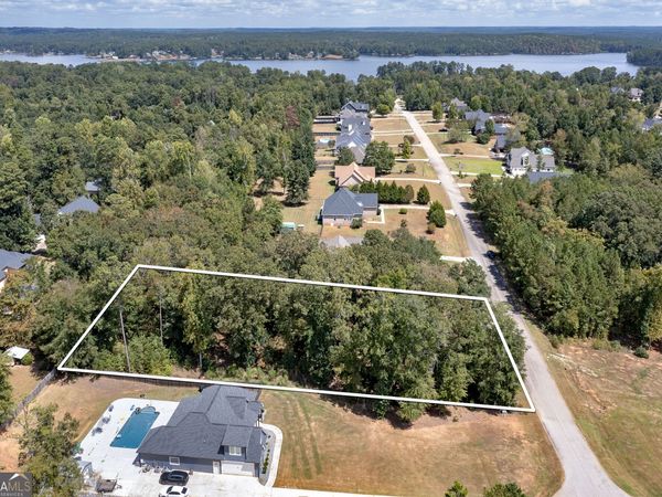 160 High Bluff Court, Milledgeville, GA 31061
