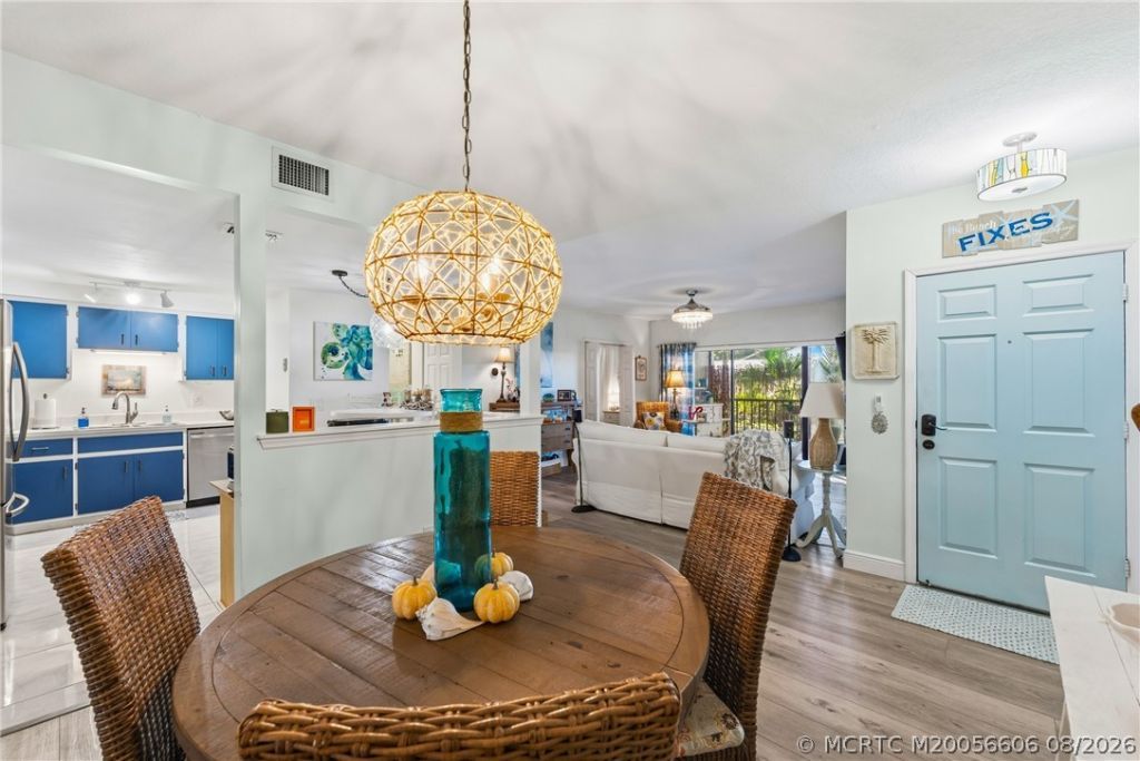 250 SE Four Winds Drive, Unit 105, Stuart, FL 34996 Photo