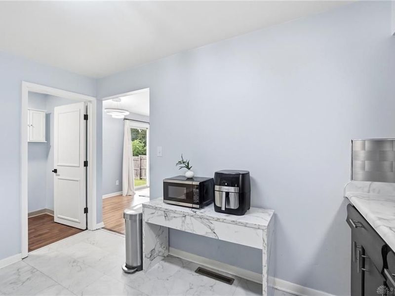 3334 Carlin Drive, West Carrollton, OH 45449 Photo 16