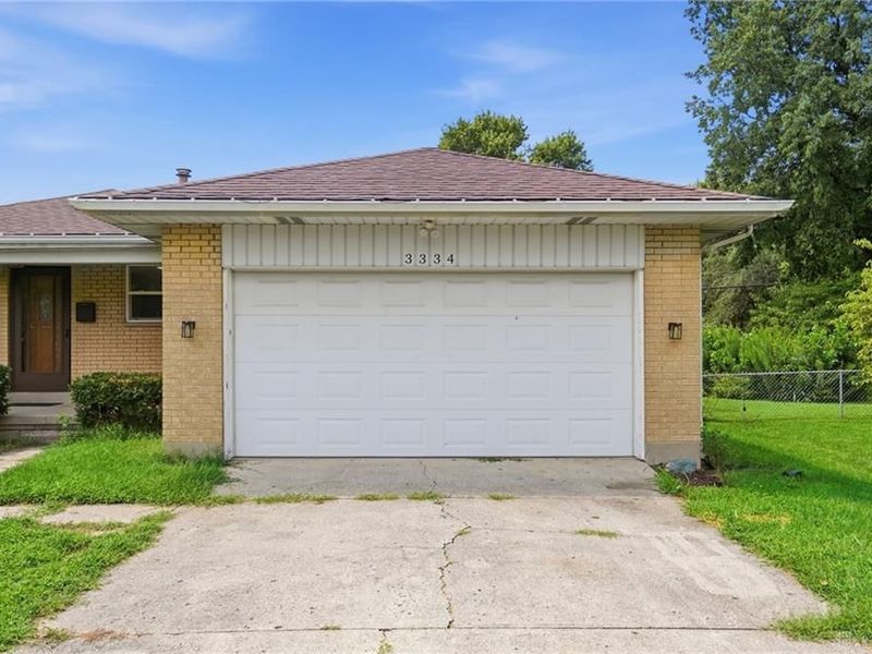 3334 Carlin Drive, West Carrollton, OH 45449 Photo 3