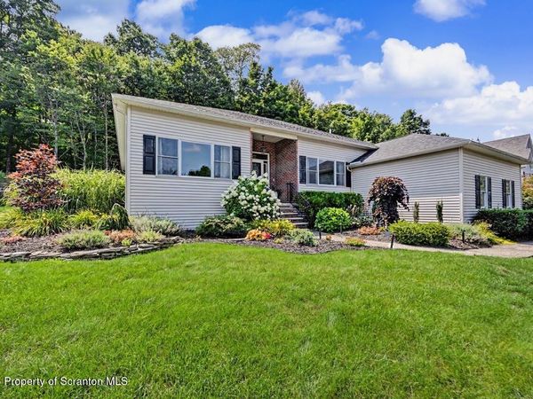 212 Marcaby Lane , South Abington Twp, PA 18411