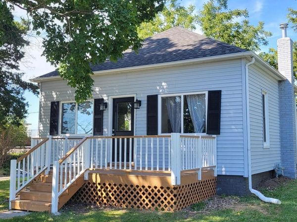 1625 E FREMONT Street, Galesburg, IL 61401