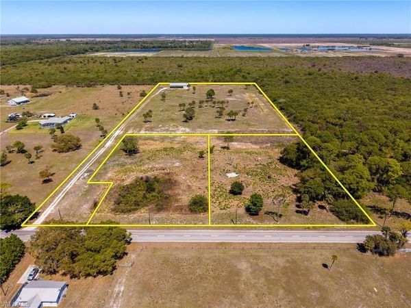 22301 N River RD , ALVA, FL 33920