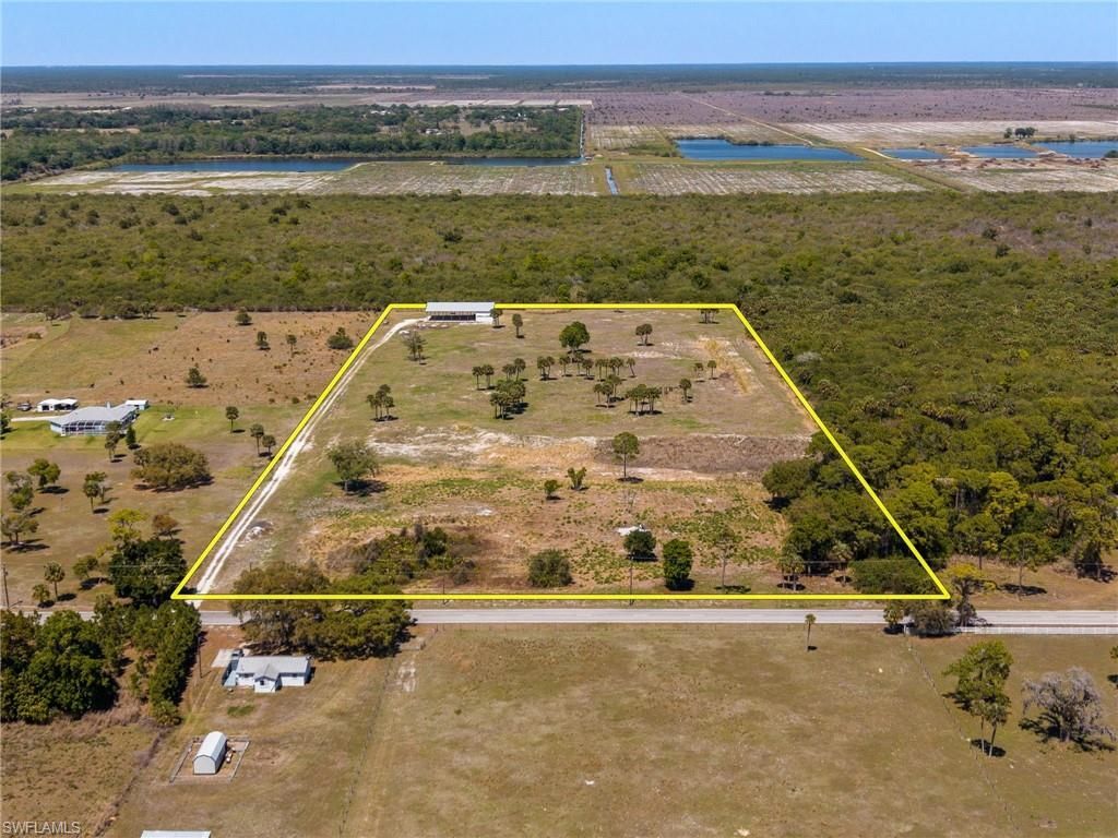 22301 N River Rd, Alva, FL 33920 Photo