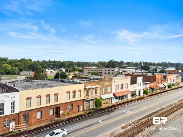121 Saint Joseph Avenue, Brewton, AL 36426