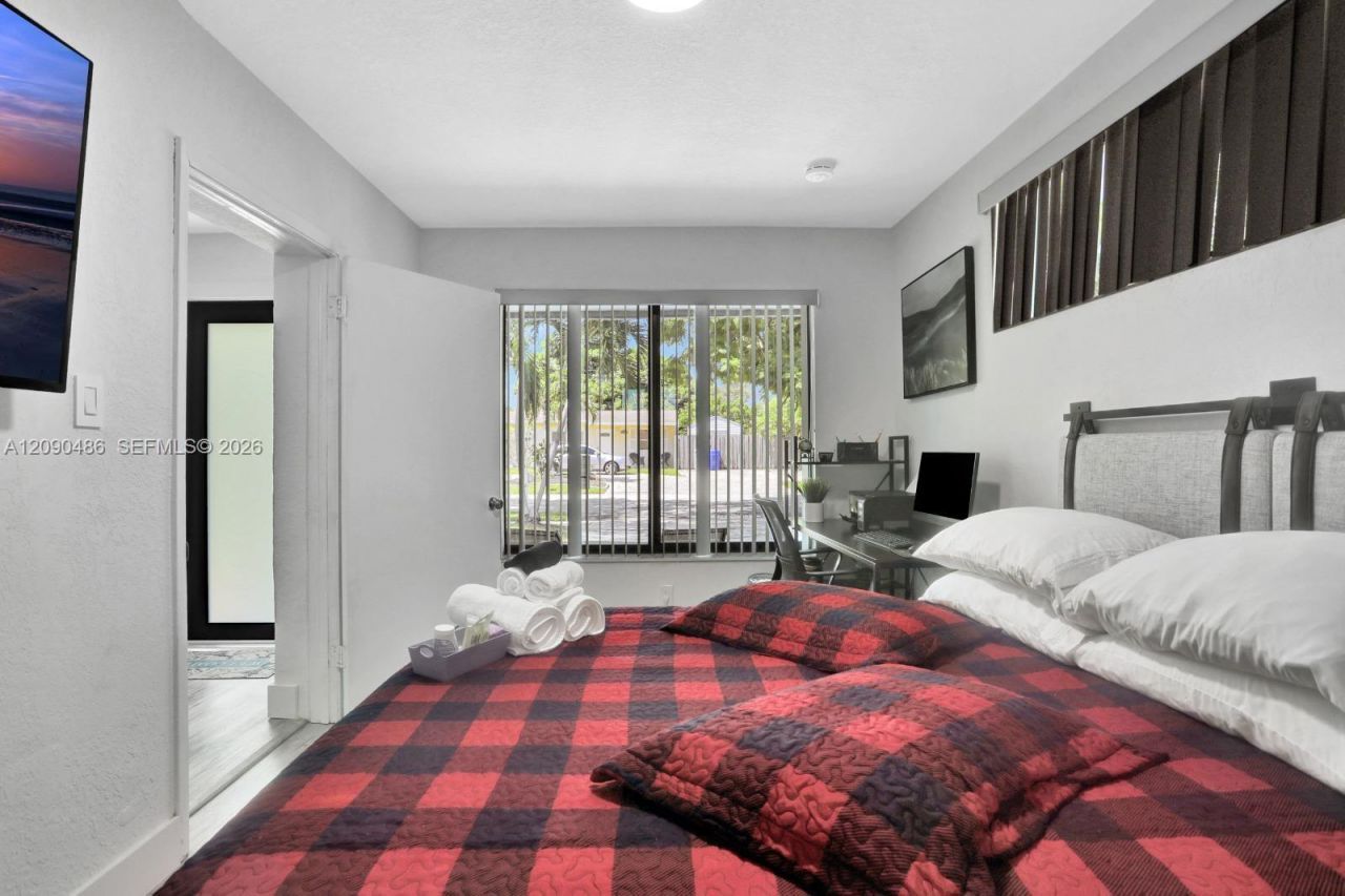 3360 NE 12th Ter , Pompano Beach, FL 33064 Photo
