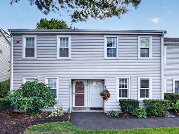 52 Warren St, Unit 2, Peabody, MA 01960