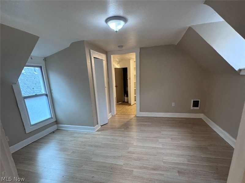 5714 Bridge Avenue, Cleveland, OH 44102 Photo 30