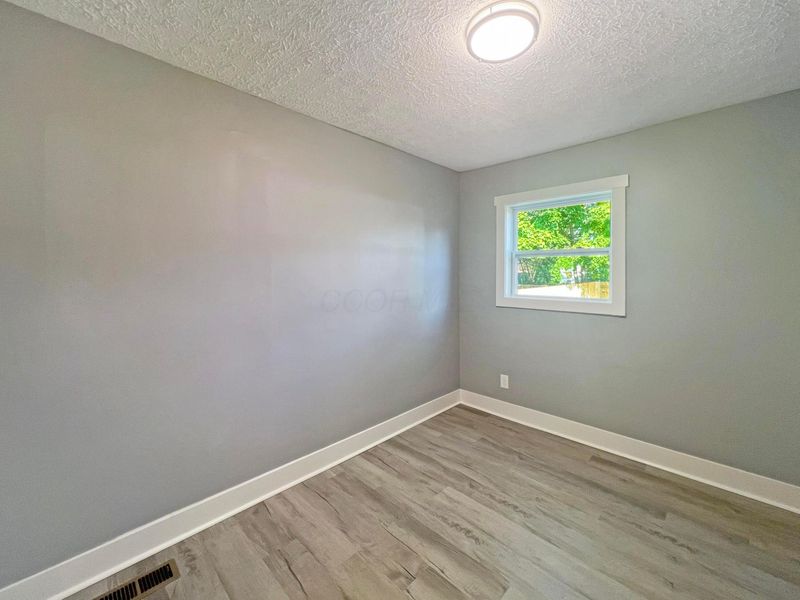 2242 Lexington Avenue , Columbus, OH 43211 Photo 13