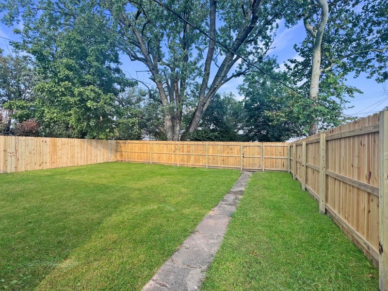 2242 Lexington Avenue , Columbus, OH 43211 Photo 22