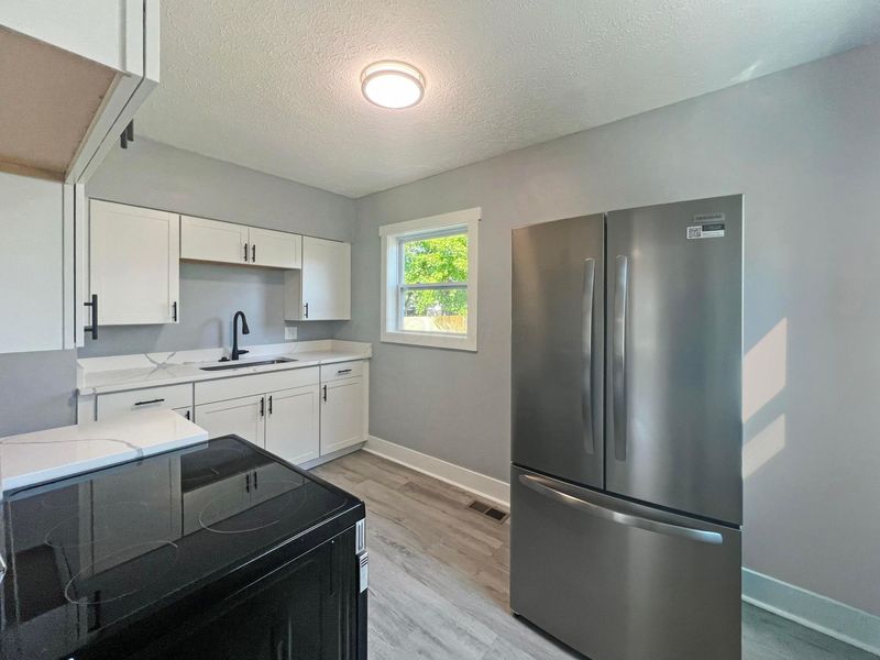 2242 Lexington Avenue , Columbus, OH 43211 Photo 7