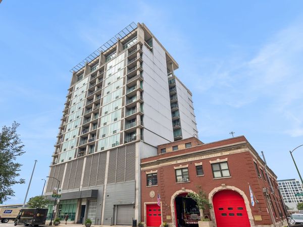 700 W VAN BUREN Street , Unit 604, Chicago, IL 60607