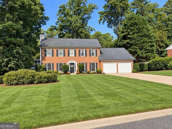 166 Knollwood Drive NW, Marietta, GA 30064